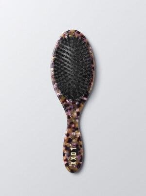 Hero Brush in Blushell (Pre-Order)